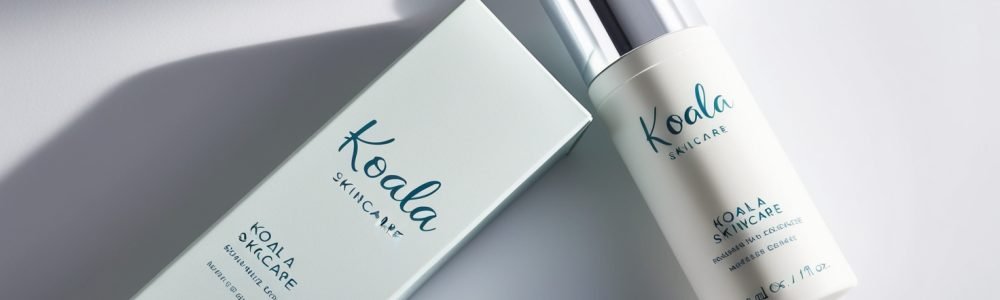 Leonardo_Phoenix_Capture_a_stunning_minimalist_closeup_photogr_0